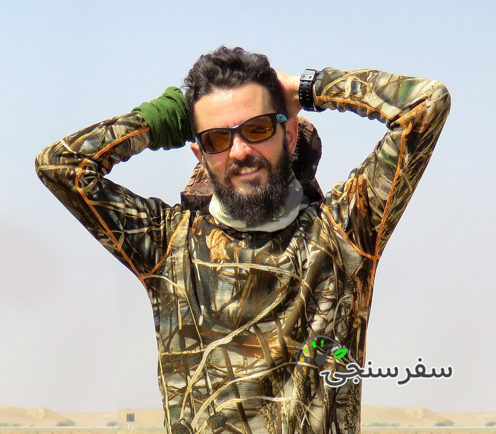 سیامک درفشی ،سر به هوایی و مشاهده ساکنان زمین، راهنمای تخصصی پرنده نگری