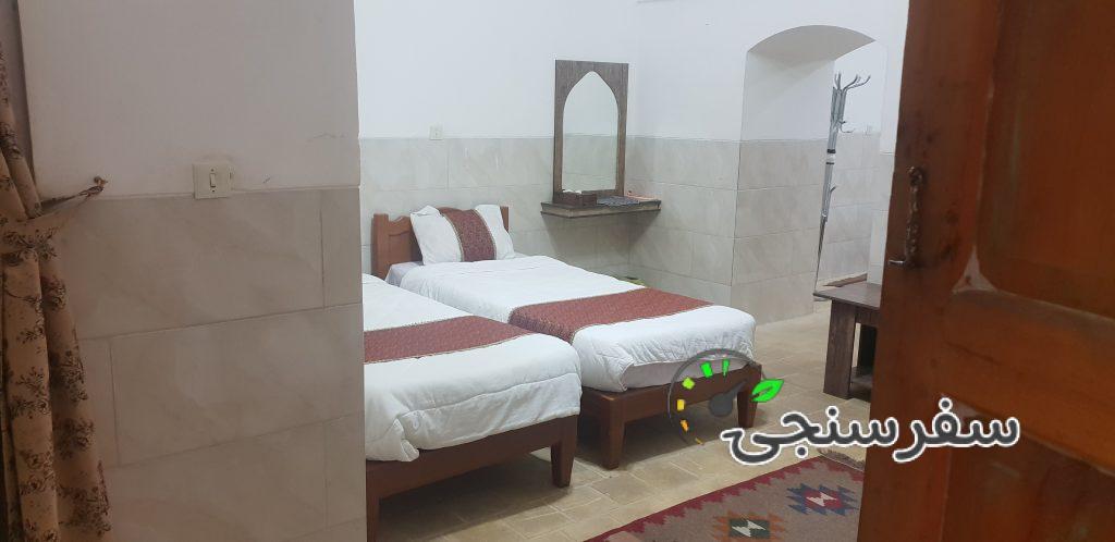 بوم گردی سرای کهن یزد