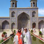 سمیرا حسینی مجری تورهای شیراز و پاسارگاد، محور قاجار، زندیه و هخامنش