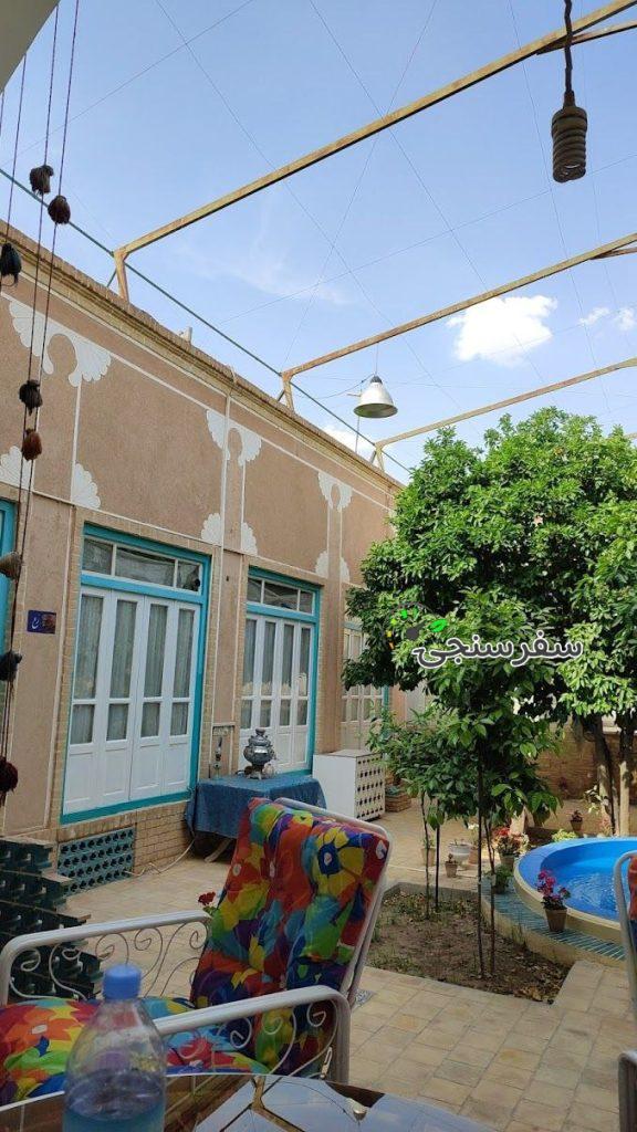 اقامتگاه بوم گردی اوروزا یزد