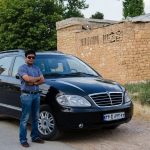 درایور گاید انگلیسی زبان احمد رضا حامدی در شیراز (ماشین دربست vip)