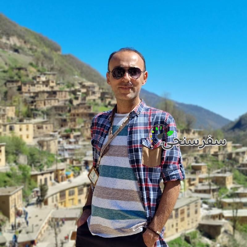 راهنمای گردشگری انگلیسی زبان در مشهد (درایور گاید) علیرضا گمنامی