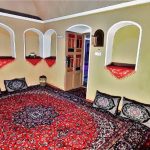 عمارت غزل- اقامتگاه بومگردی مناسب برای تورهای رصد در کاشان- آقای صباحی