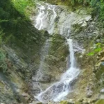 وریا ارم اجرای تور آبشار چلم پرچین آزادشهر