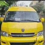 محسن عباس زاده راهنماراننده با ون هایس 13صندلی