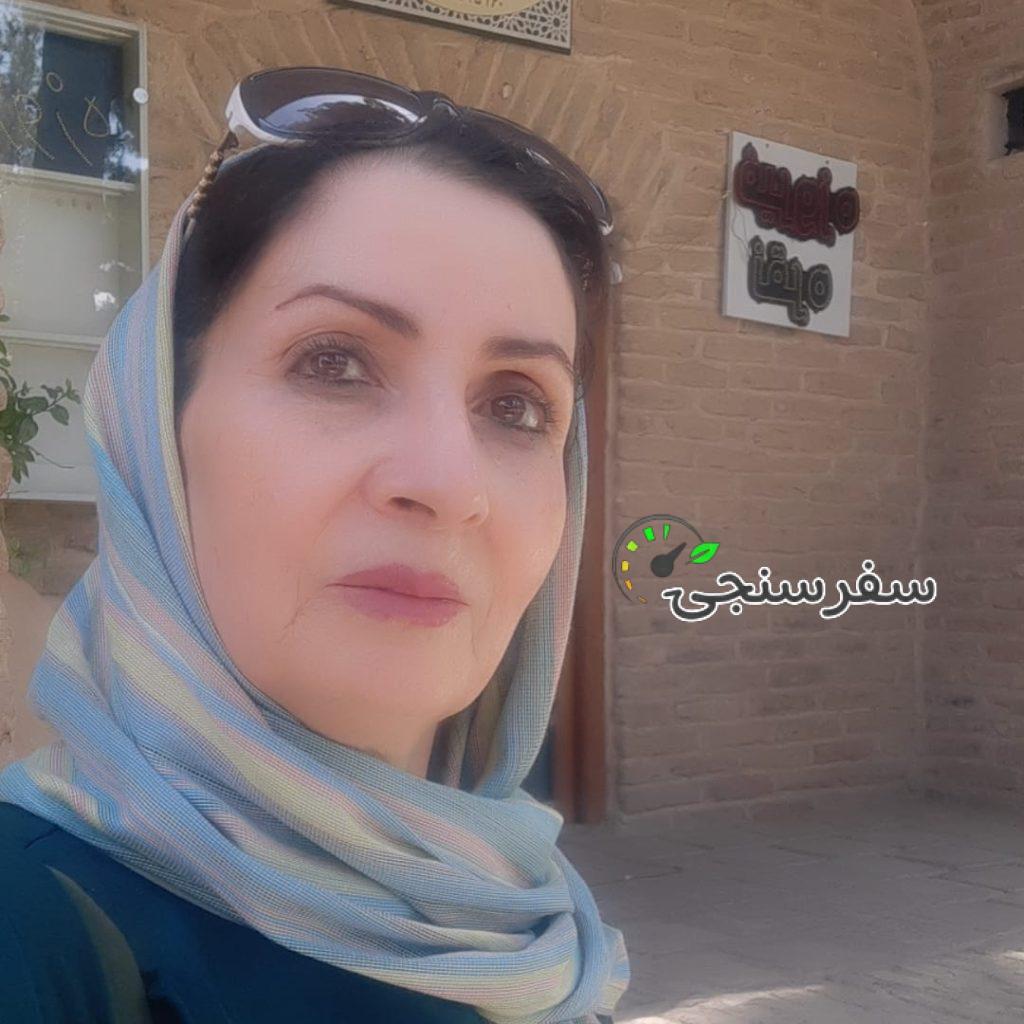 تارا قائم مقامی راهنمای تاریخی فرهنگی گردشگری در مشهد (در حال دریافت کارت)