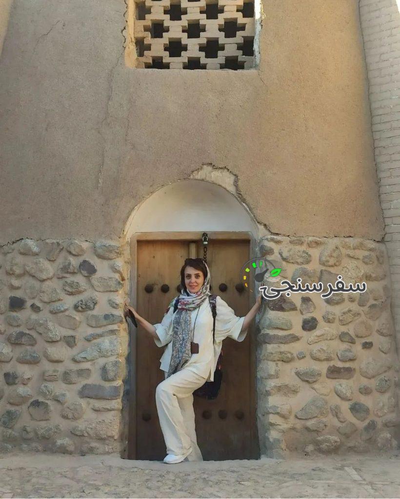 سپیده روانشید راهنمای تور فرهنگی در اصفهان