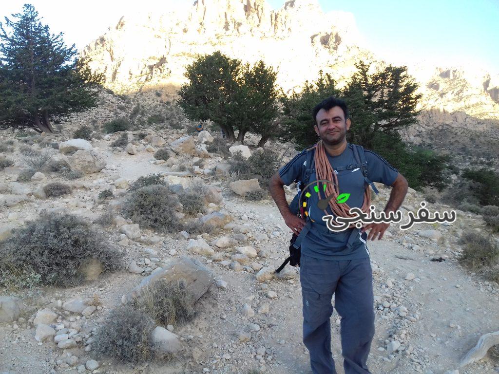 علی ستوده راهنمای طبیعتگردی در تهران