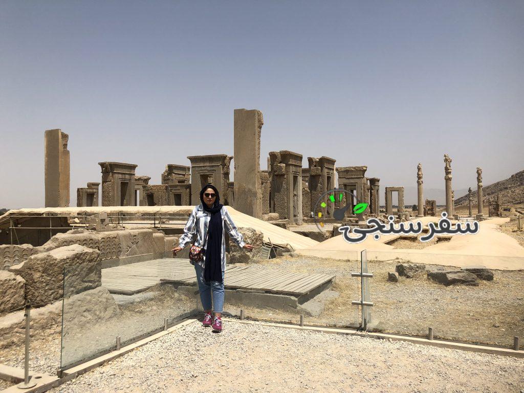 مهدیه مذنبی راهنمای رسمی میراث فرهنگی در کاشان