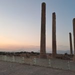 تماشای غروب زیبای خورشید در تخت جمشید ✌️😇