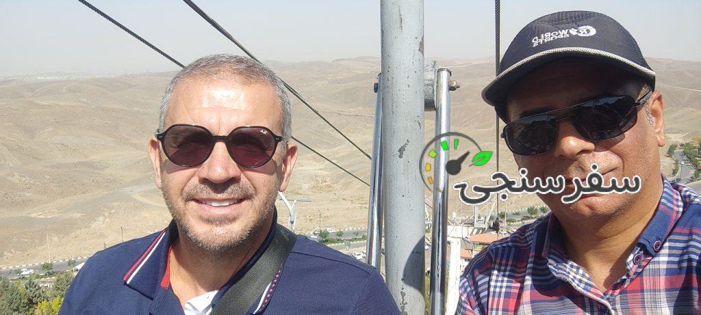 محمود نصاری لیدر عربی و انگلیسی