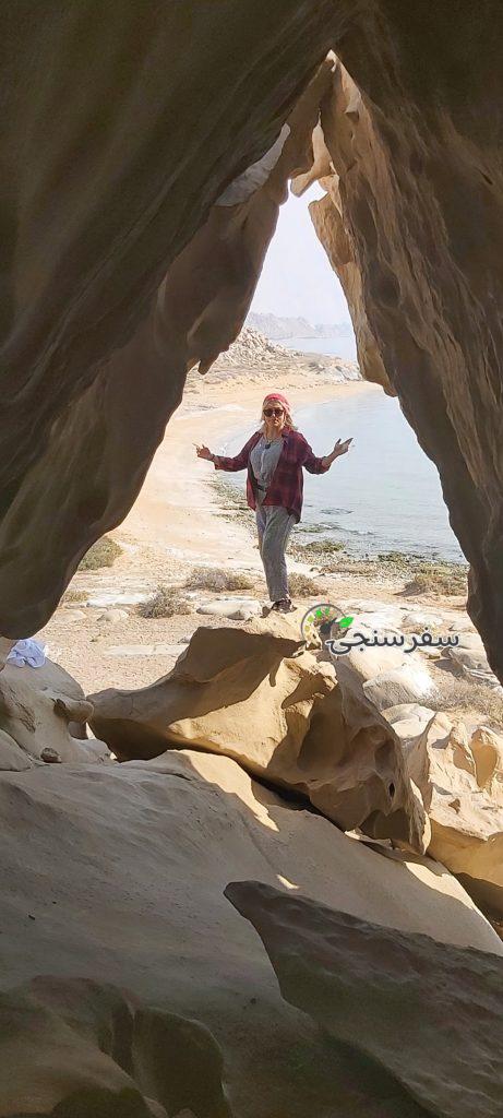 ساغر حیدرزاده تورلیدر طبیعتگردی در تهران