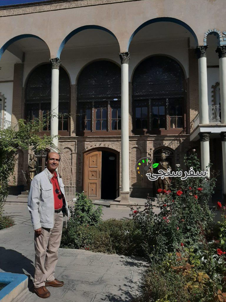 صمد بخشی تور لیدر محلی مسلط به زبان فارسی ، آذربایجانی ، ترکی استانبولی در تبریز