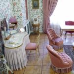 پریسا بکتاش بازدید از کاخ موزه نیاوران(تور نیمروزه تهرانگردی)