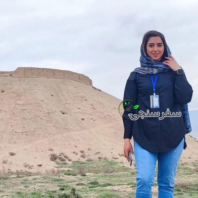 حاتمه عباسی نیا تور لیدر فرهنگی در تهران