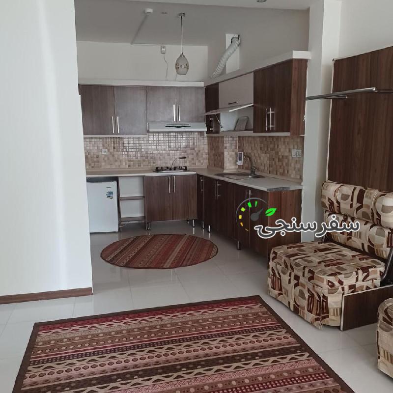 الهه رضایی هتل آپارتمان دو ستاره ی آروین در مشهد