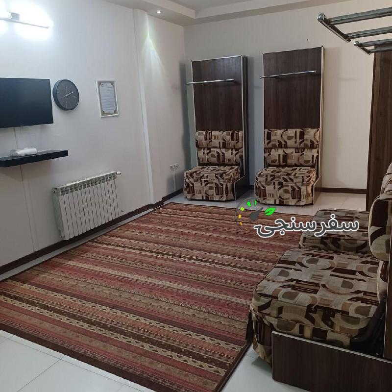 الهه رضایی هتل آپارتمان دو ستاره ی آروین در مشهد