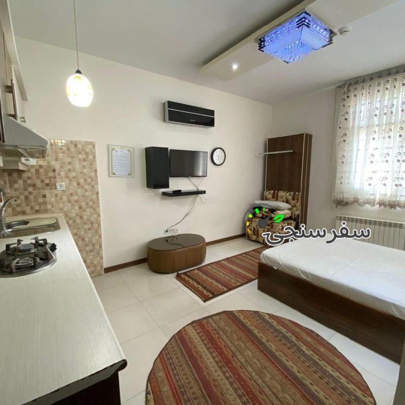 الهه رضایی هتل آپارتمان دو ستاره ی آروین در مشهد