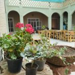 حسین بهاری ورزنه اقامتگاه عمارت سنتی شاباز ورزنه