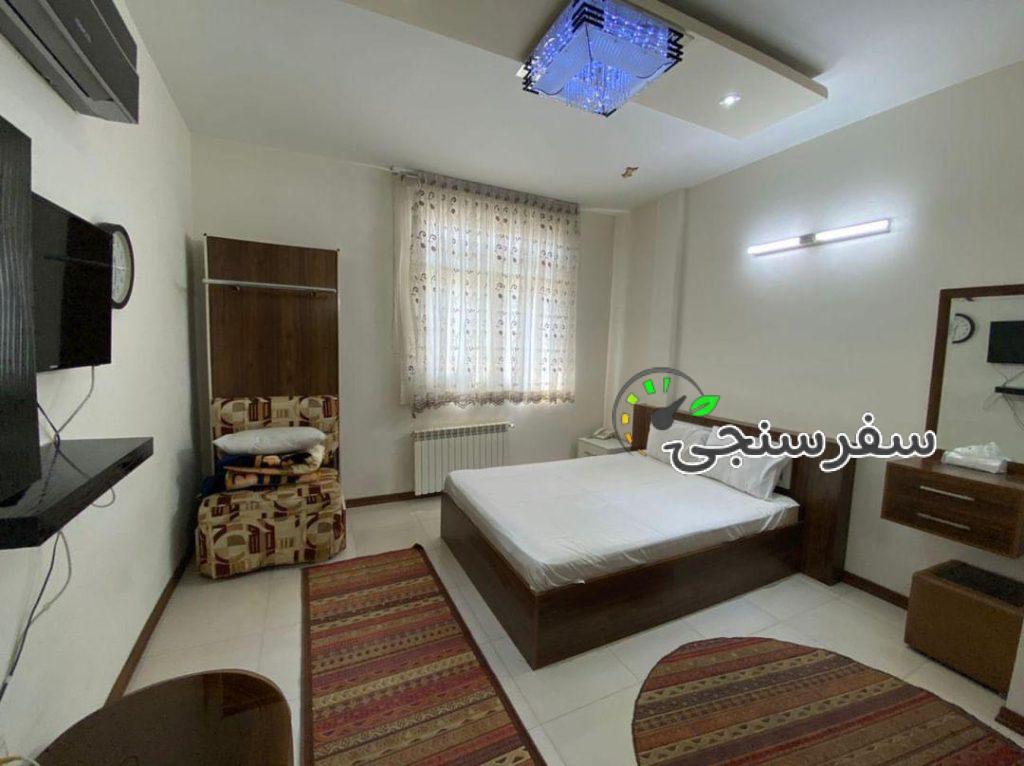 آقای رضایی هتل با خدمات دو ستاره در مشهد