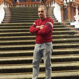 حسن ممتازان تورلیدر کارت دار محلی در شوشتر در سفرسنجی