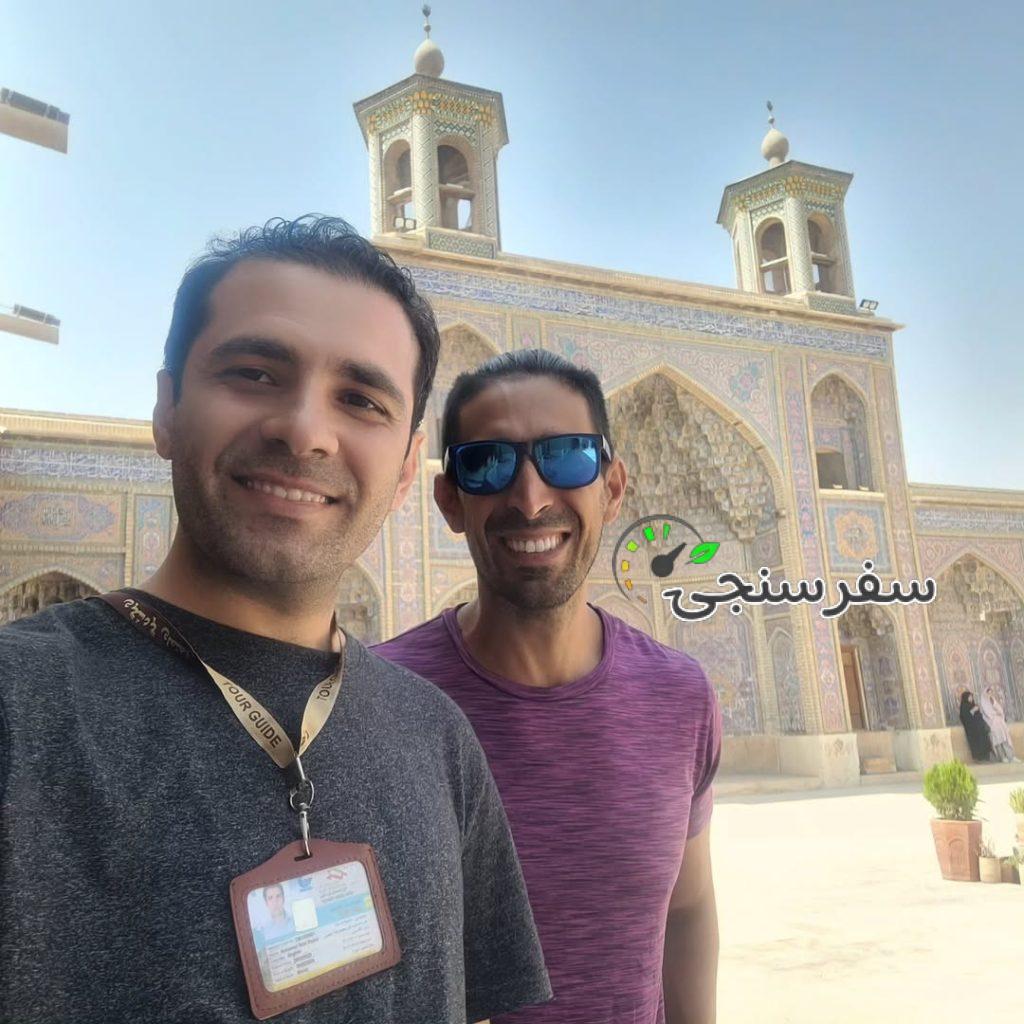 محمدرضا رئیسی راهنمای گردشگری چهارزبانه (فارسی، انگلیسی، فرانسه، عربی)