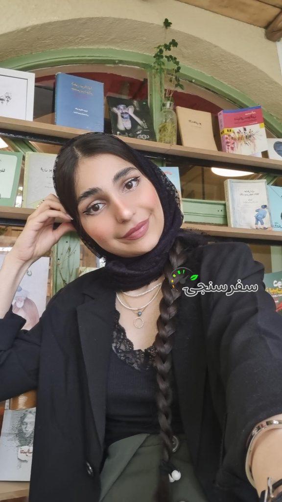 سمانه بگلری مترجم زبان انگلیسی و ترکی استانبولی در کرج