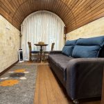 سارا علی یزدی هتل باغ آرامش در تهران