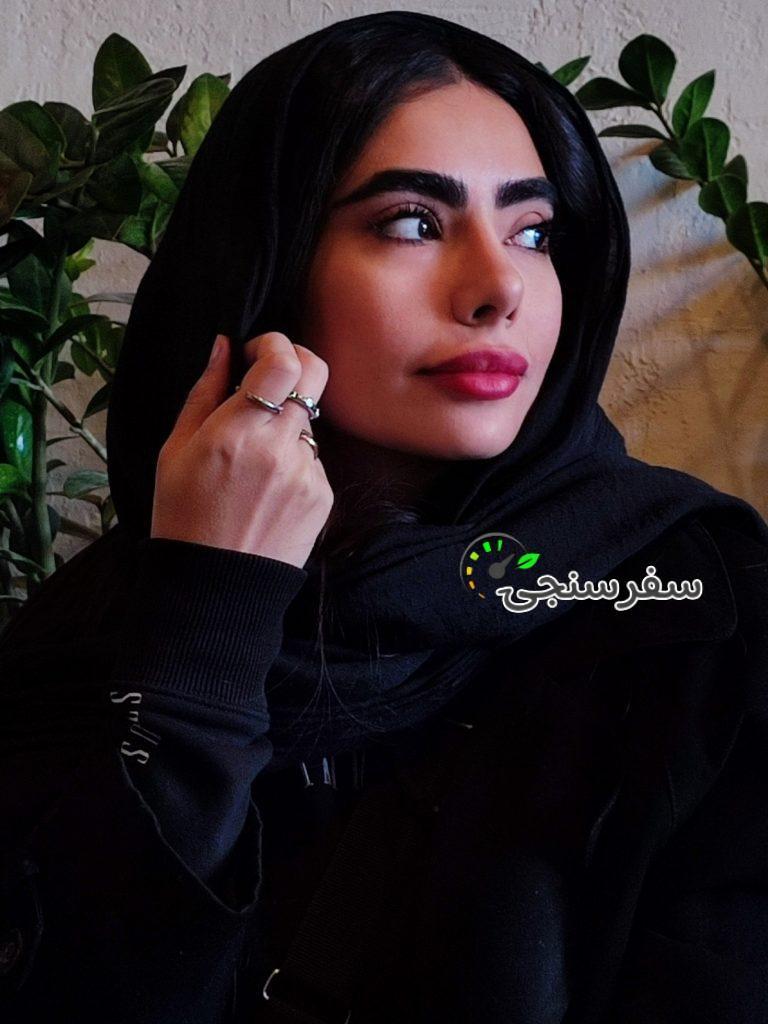 مهسا جاویدمهر مترجم و راهنمای فرهنگی در اصفهان