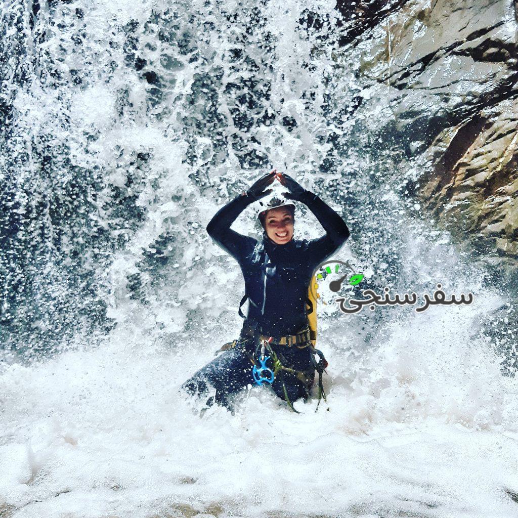 آمنه اسدی لیدر طبیعت فرهنگی مربی دره نوردی در تهران