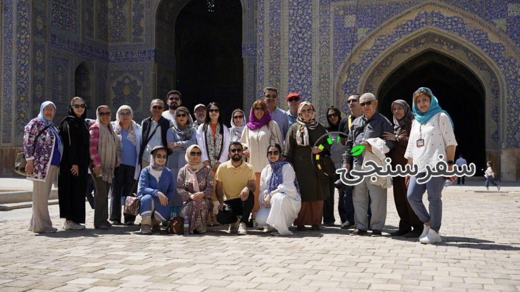 سارا ابن عزیز لیدر فرهنگی بین المللی مسلط به ترکی استانبولی و ترکی آذربایجان با ده سال سابقه در اصفهان