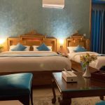 امیر نادری فر هتل زهره در اصفهان