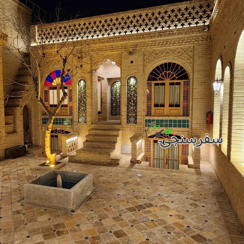 هتل پنج ستاره سنتی فرهنگ در قم/