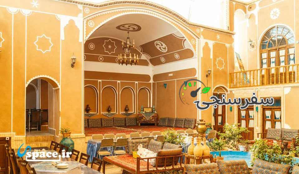 هتل سنتی فیروزه در یزد/