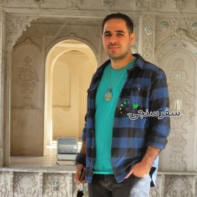 محمد ربیعی راهنمای تخصصی گردشگری فرهنگی در تهران