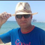 بهیار بهمنی فارسی راهنمای طبیعت گردی مسلط به جزیره قشم