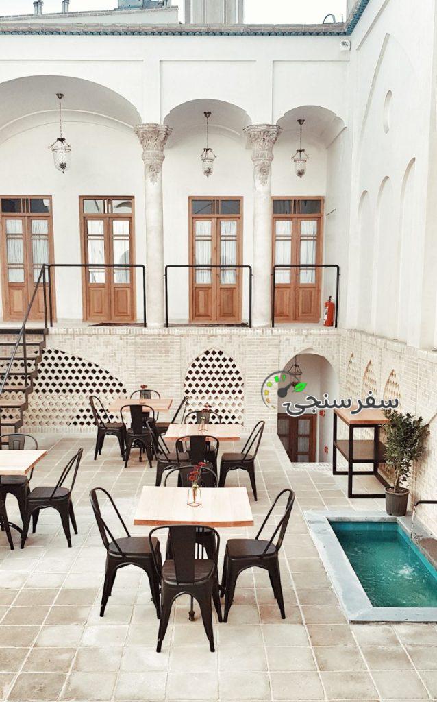 هتل سنتی زاویه در کاشان