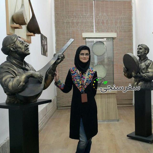 مینا محمدزاده لیدر طبیعت گردی و فرهنگی در مشهد