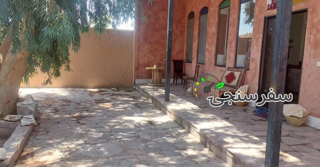 اقامتگاه بوم گردی خانه توریست زواره