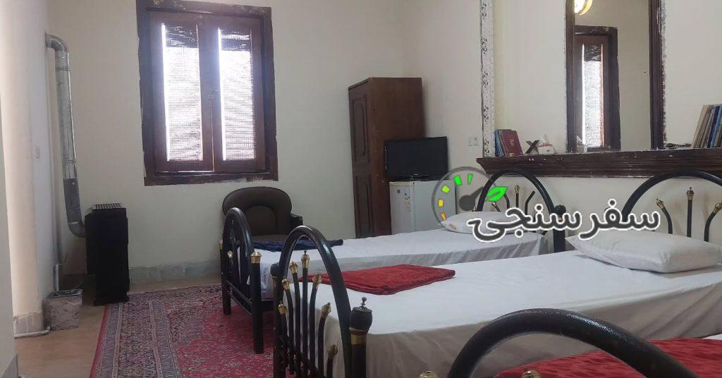 اقامتگاه بوم گردی خانه توریست زواره