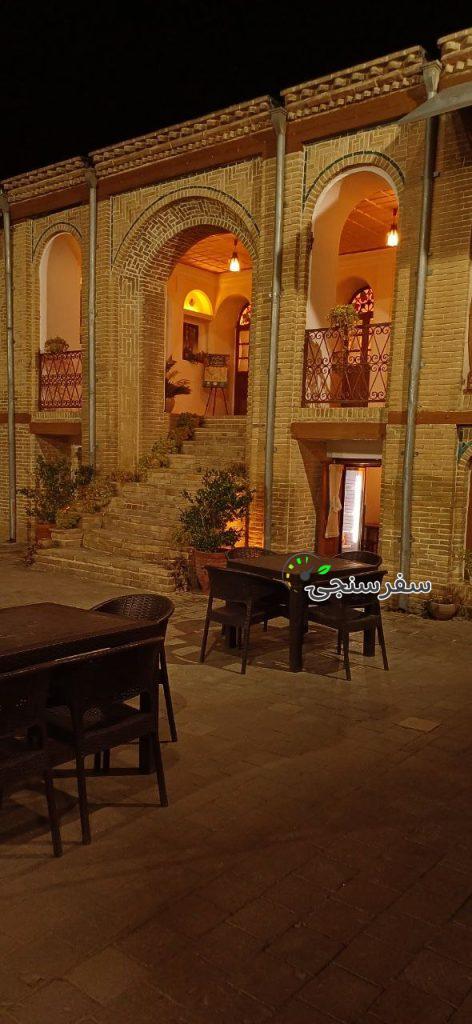 کافه رستوران عمارت تاریخی مصری در بروجرد لرستان