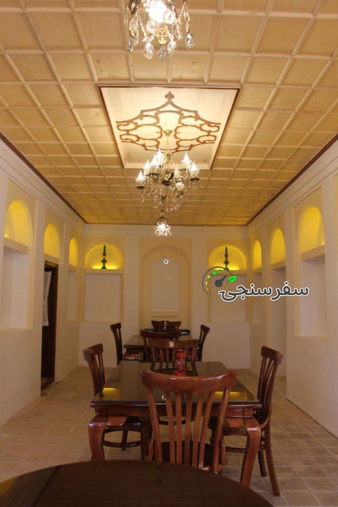 کافه رستوران عمارت تاریخی مصری در بروجرد لرستان