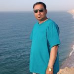 رشید پناه لیدر محلی با خودرو پژو پارس در چابهار