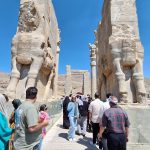 لیدا حیرتی تور لیدر و راهنمای گردشگری فرهنگی در تهران