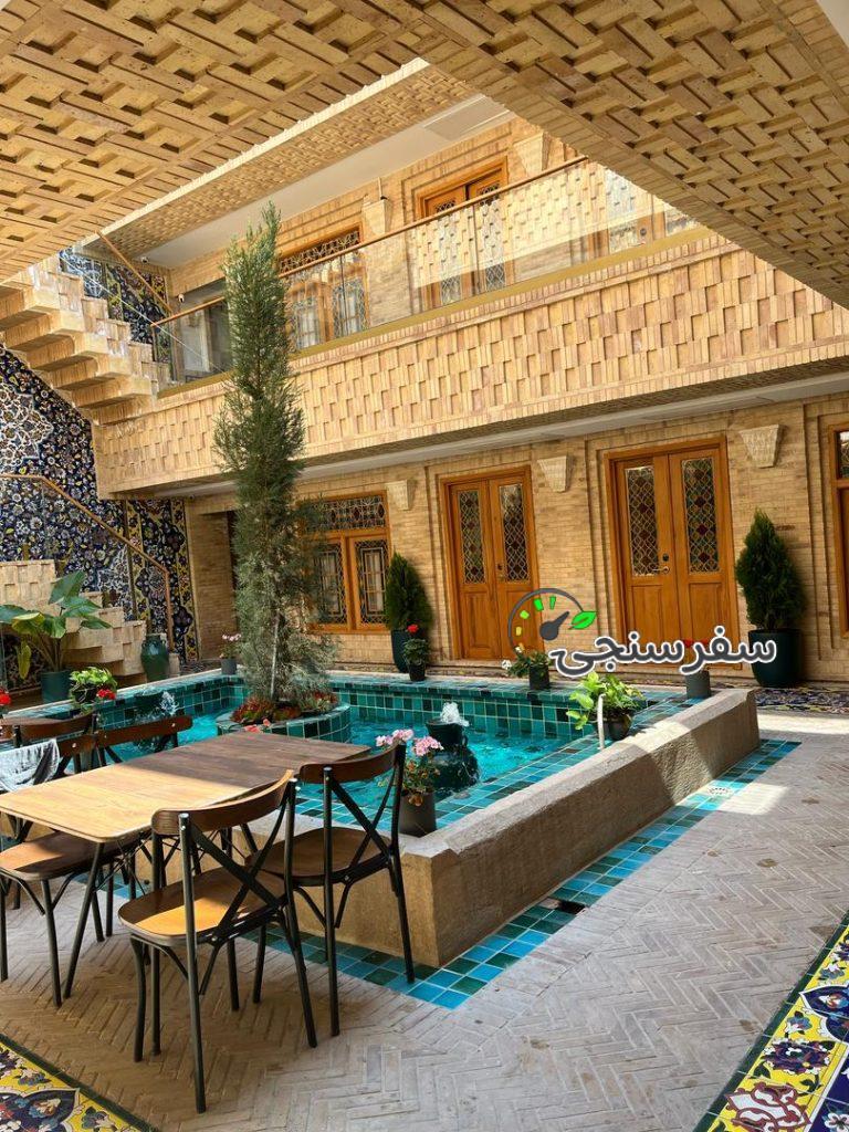 بوتیک هتل سنتی ماه گیسو در شیراز
