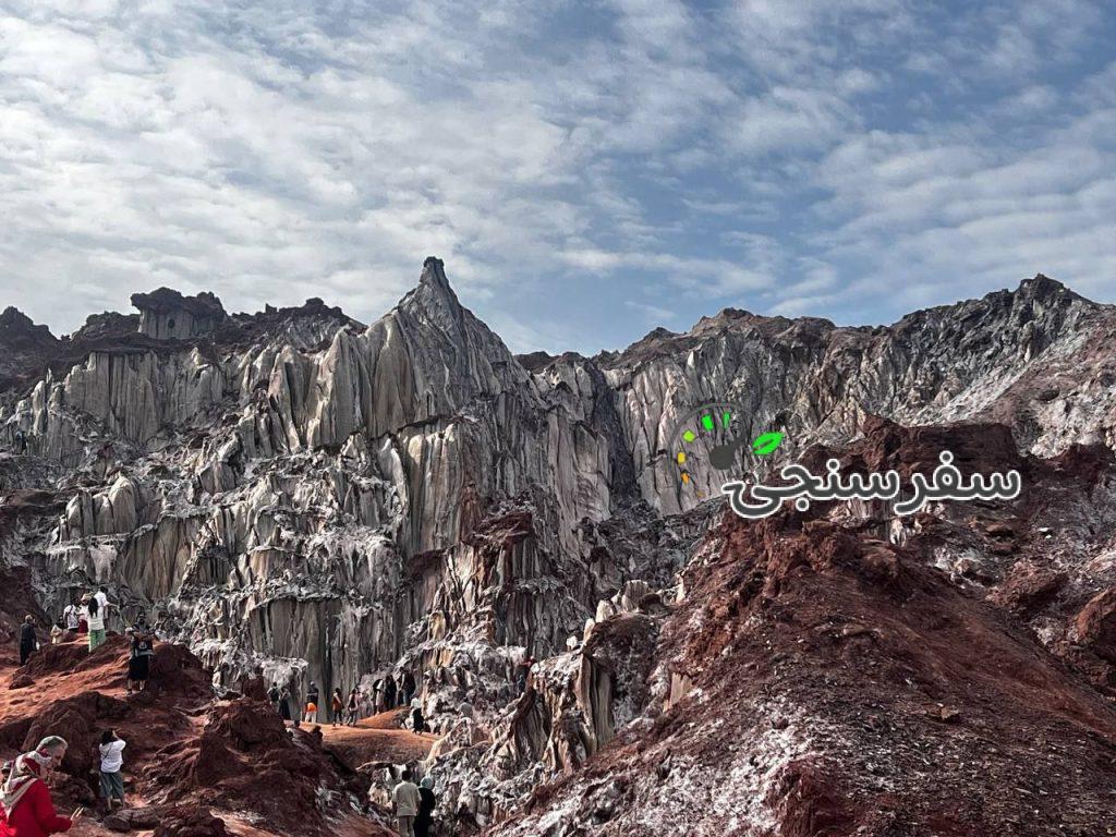 تور جزیره رنگارنگ هرمز 4.5 روزه (3 روز و 2 شب)