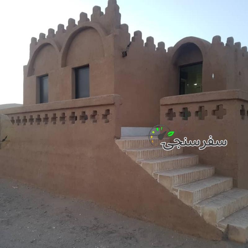 مسعود ابراهیمی اقامتگاه بومگردی کمپ کویری سندباد یزد – اتاق اول