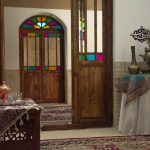 سعید شریفی اقامتگاه بوم گردی مهرگان در اصفهان