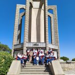 نیلوفر کیانیان لیدر گردشگری فرهنگی با کارت رسمی فرهنگی در همدان