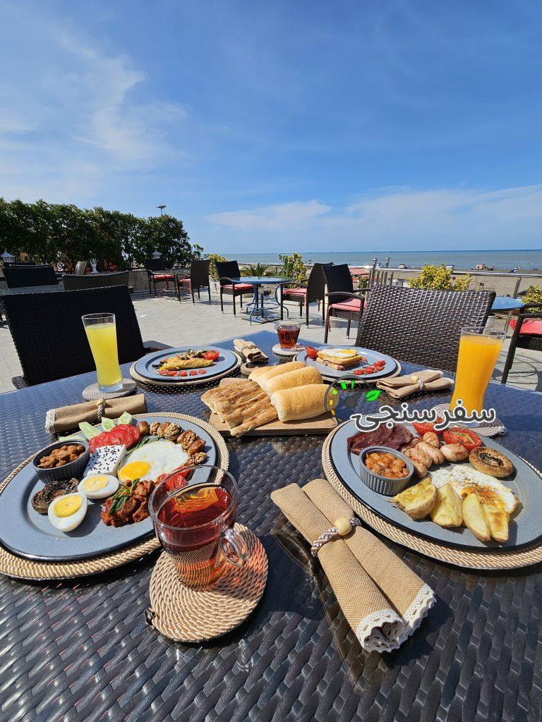 هتل دنیز همراه با سالن کنفرانس در بندرانزلی گیلان